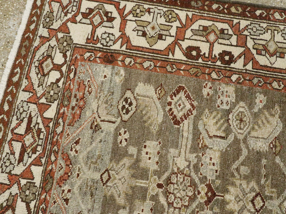 Vintage Persian Bakhtiari Rug, No.23488 - Galerie Shabab