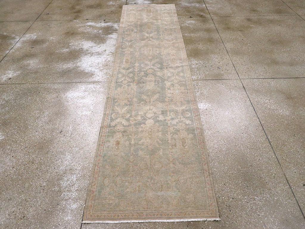 Vintage Persian Malayer Runner, No.23494 - Galerie Shabab