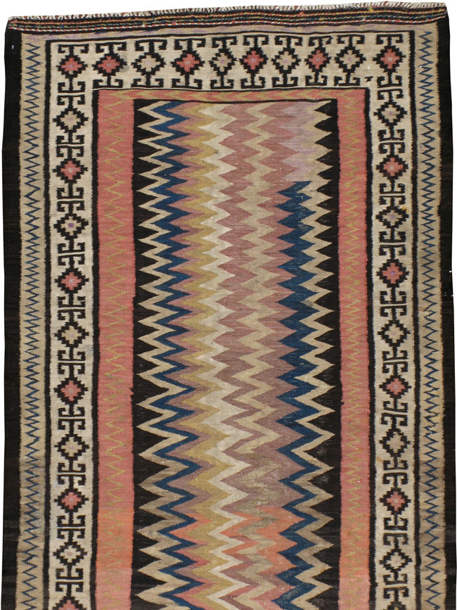 Antique Persian Kilim, No.23498 - Galerie Shabab