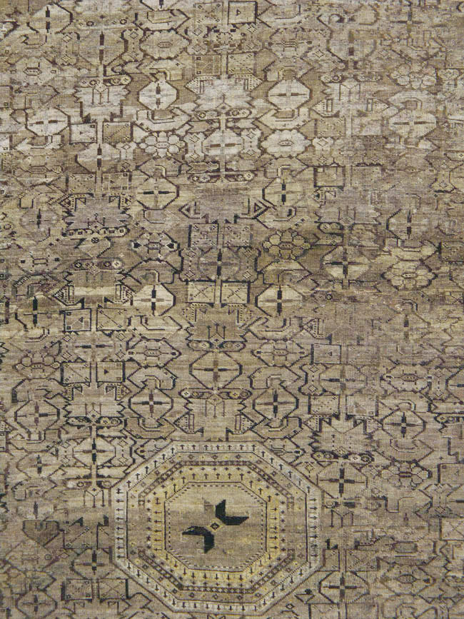 Antique Central Asian Beshir Carpet, No.23502 - Galerie Shabab