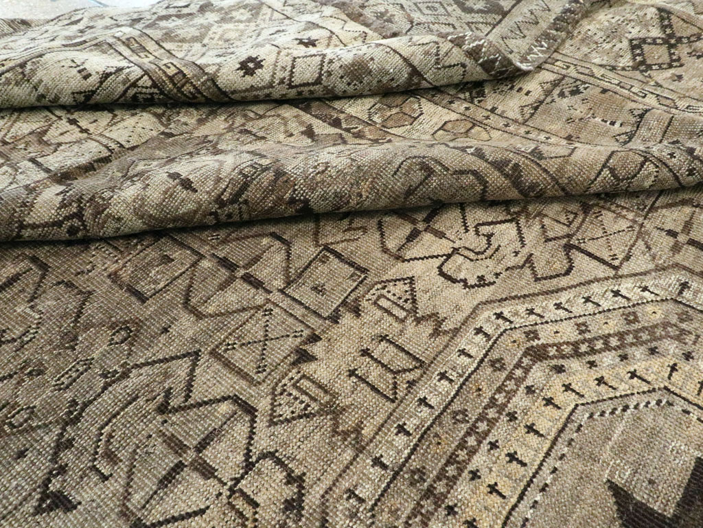 Antique Central Asian Beshir Carpet, No.23502 - Galerie Shabab