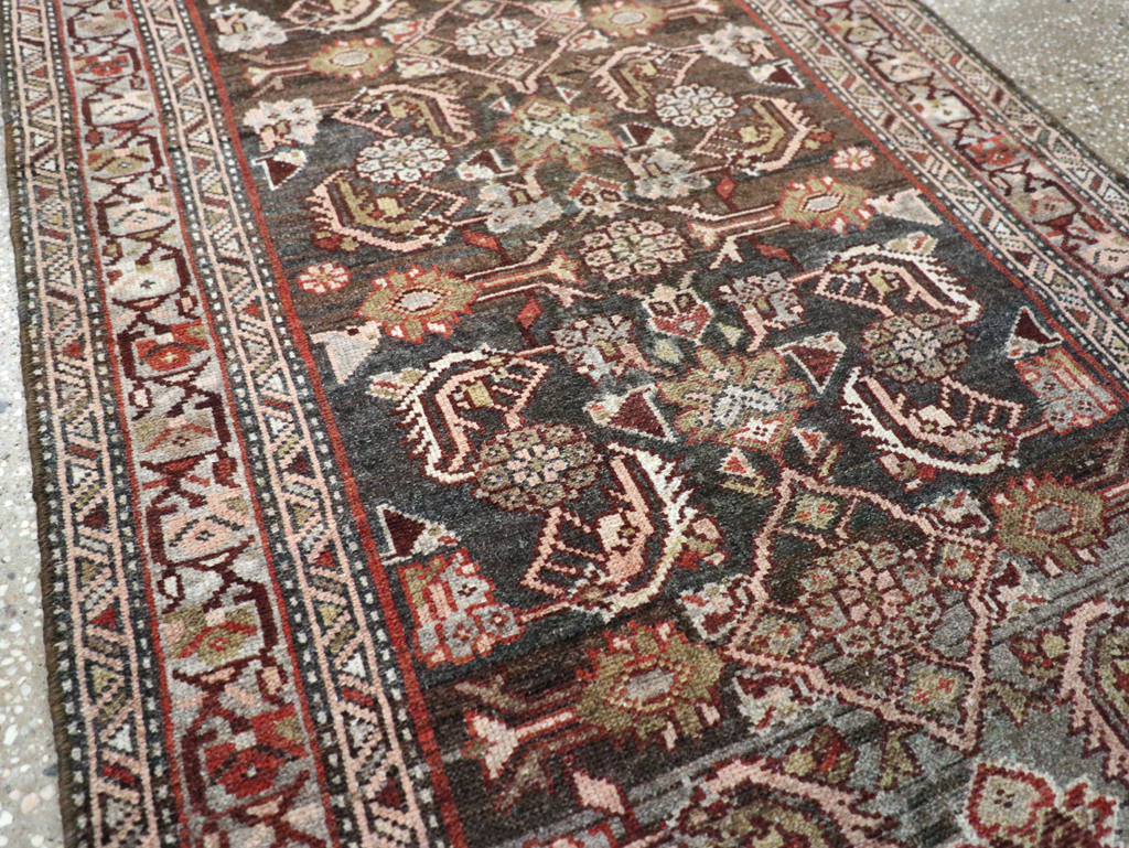 Vintage Persian Malayer Runner, No.23503 - Galerie Shabab