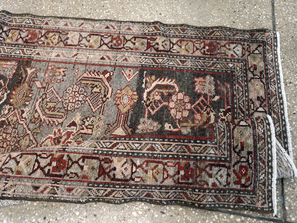 Vintage Persian Malayer Runner, No.23503 - Galerie Shabab
