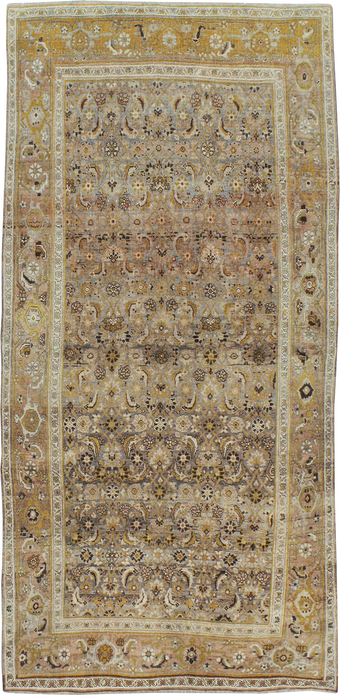 Antique Persian Bidjar Gallery Carpet, No.23509 - Galerie Shabab