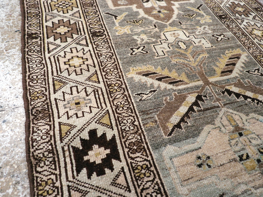 Vintage Persian Malayer Runner, No.23514 - Galerie Shabab