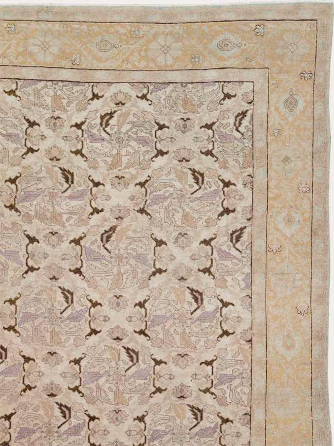 Antique Persian Senneh Tabriz Carpet, No.23515 - Galerie Shabab