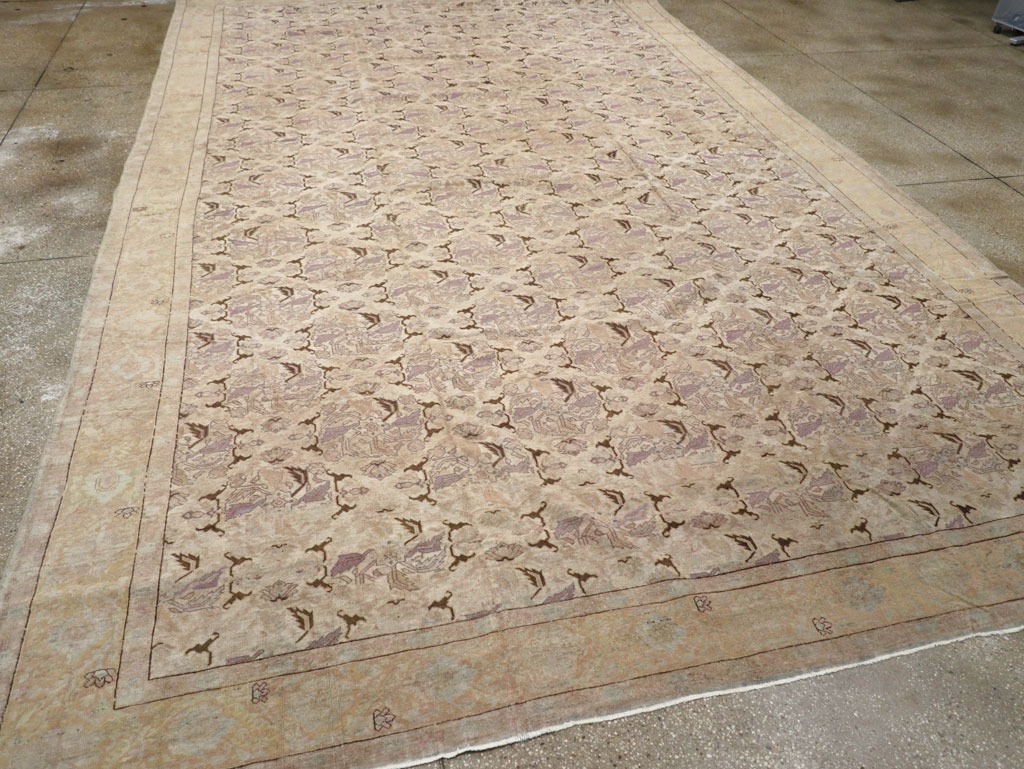 Antique Persian Senneh Tabriz Carpet, No.23515 - Galerie Shabab