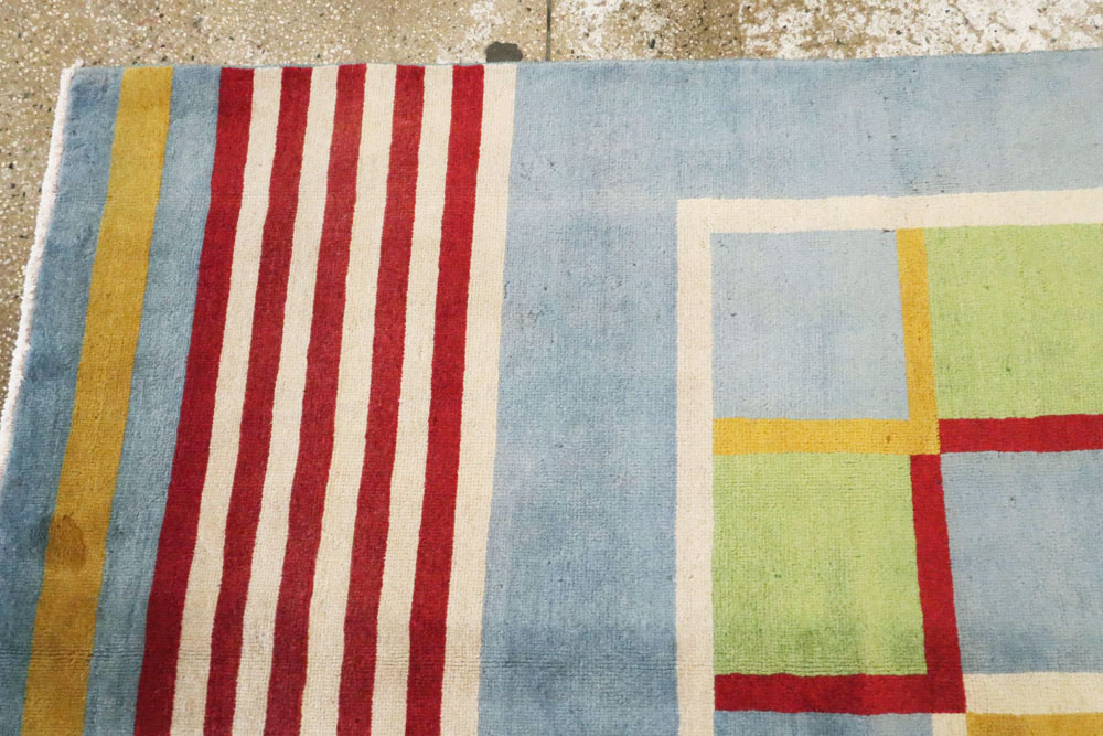 Vintage Persian Tabriz Art Deco Carpet Inspired By Edward McKnight Kauffer, No.23517 - Galerie Shabab