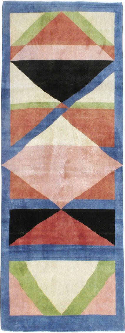 Vintage Persian Kashan Modernist Rug Inspired By Edward McKnight Kauffer, No.23518 - Galerie Shabab