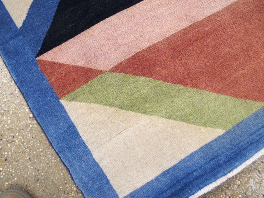 Vintage Persian Kashan Modernist Rug Inspired By Edward McKnight Kauffer, No.23518 - Galerie Shabab