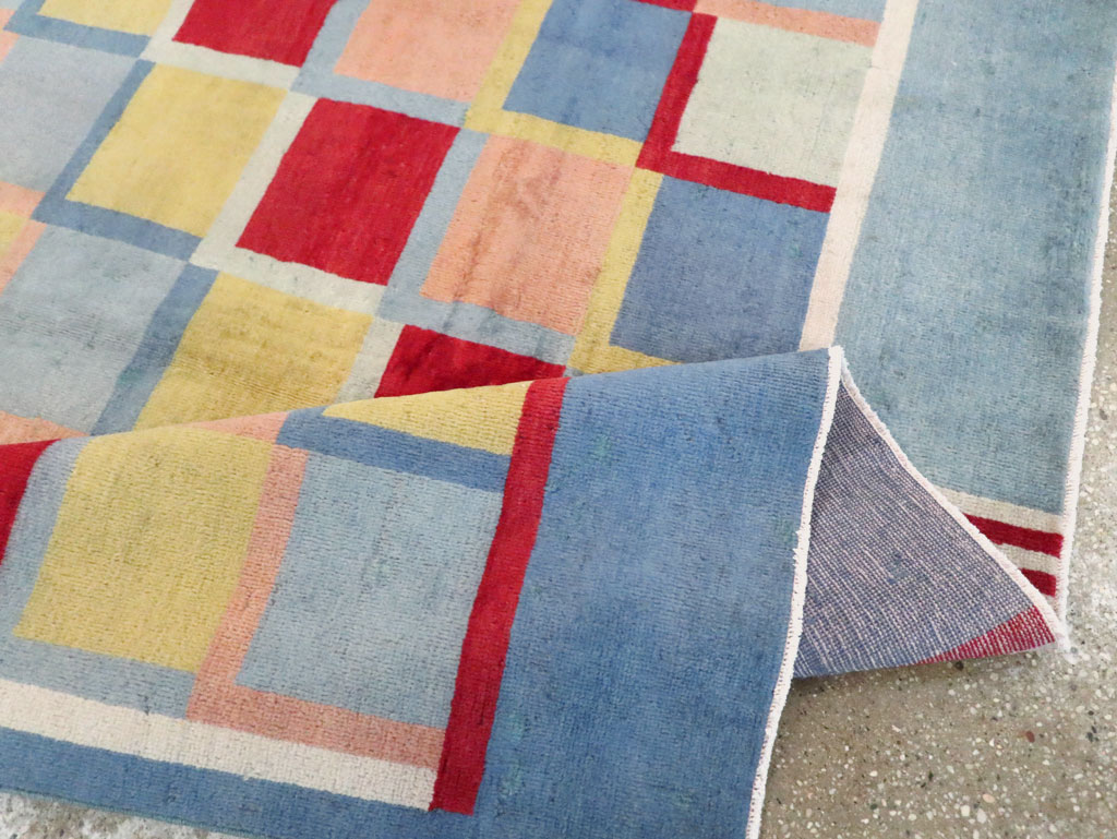 Vintage Persian Kashan Art Deco Rug Inspired By Edward McKnight Kauffer, No.23520 - Galerie Shabab