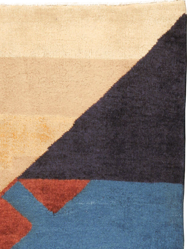 Vintage Persian Kashan Art Deco Rug Inspired By Edward McKnight Kauffer, No.23523 - Galerie Shabab