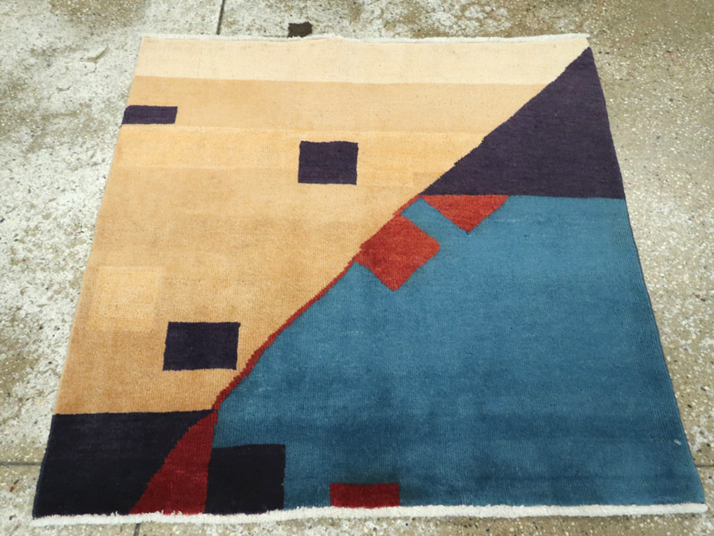 Vintage Persian Kashan Art Deco Rug Inspired By Edward McKnight Kauffer, No.23523 - Galerie Shabab