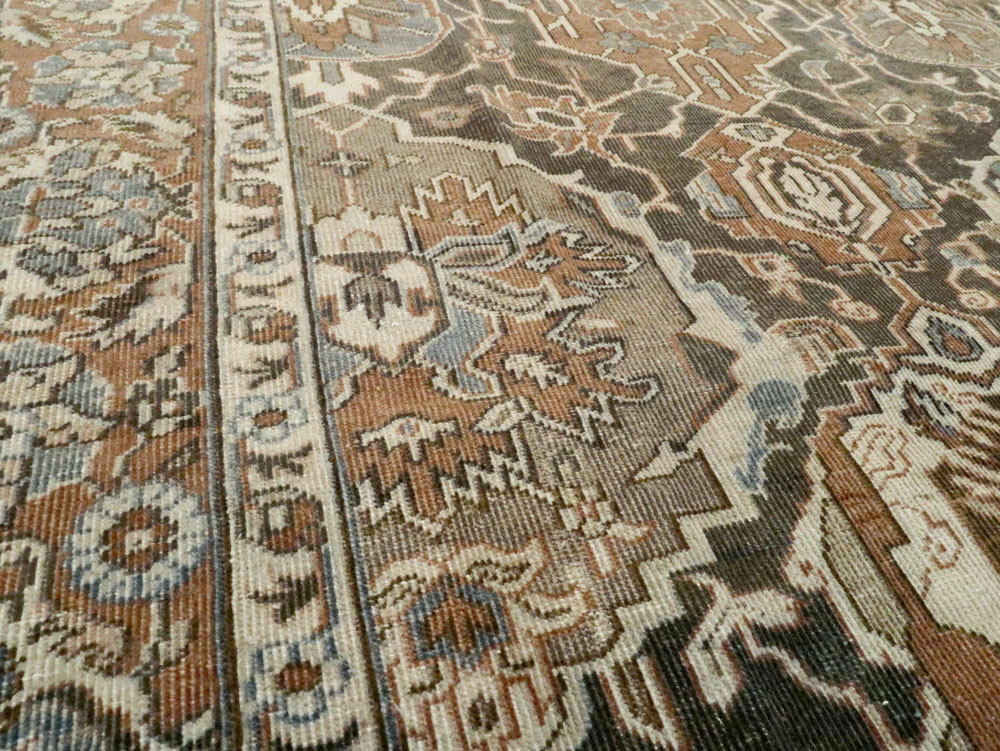 Vintage Turkish Sivas Carpet, No.23525 - Galerie Shabab