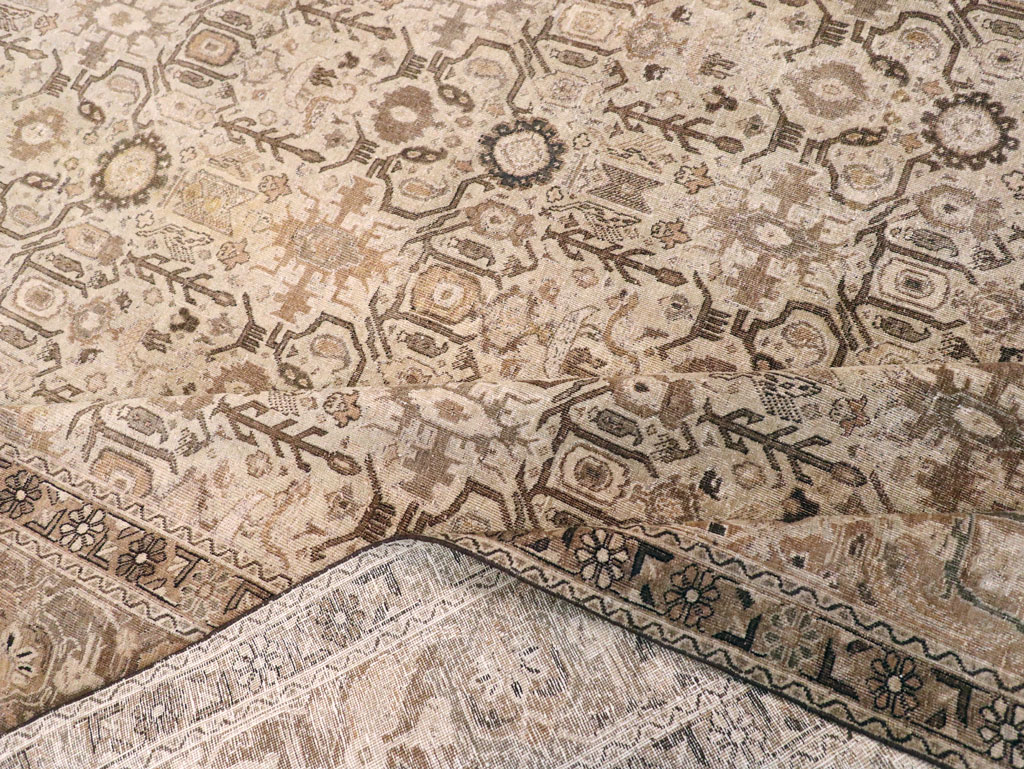 Antique Persian Tabriz Carpet, No.23527 - Galerie Shabab