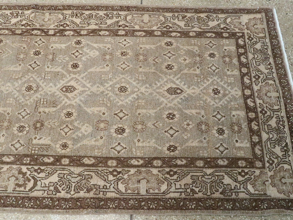 Vintage Persian Malayer Runner, No.23528 - Galerie Shabab