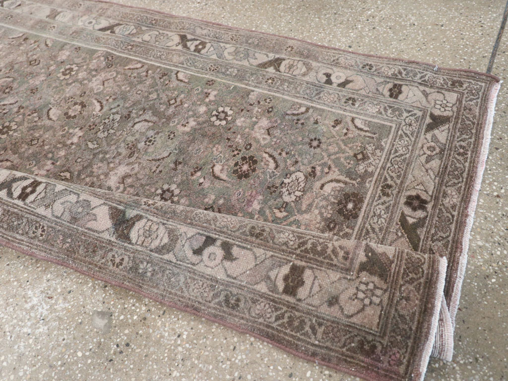 Vintage Persian Malayer Runner, No.23536 - Galerie Shabab