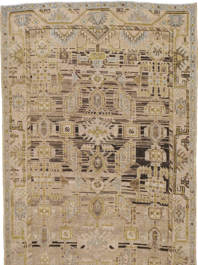 Vintage Persian Malayer Runner, No.23538 - Galerie Shabab
