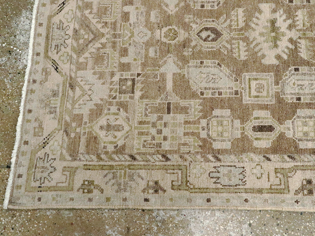 Vintage Persian Malayer Runner, No.23539 - Galerie Shabab