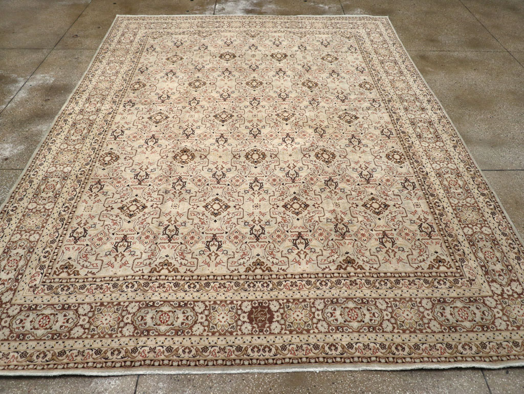 Antique Persian Mashad Carpet, No.23544 - Galerie Shabab