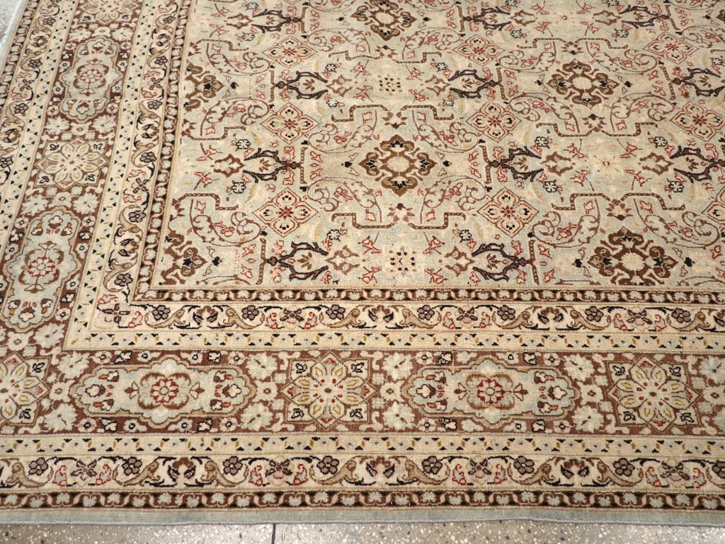Antique Persian Mashad Carpet, No.23544 - Galerie Shabab
