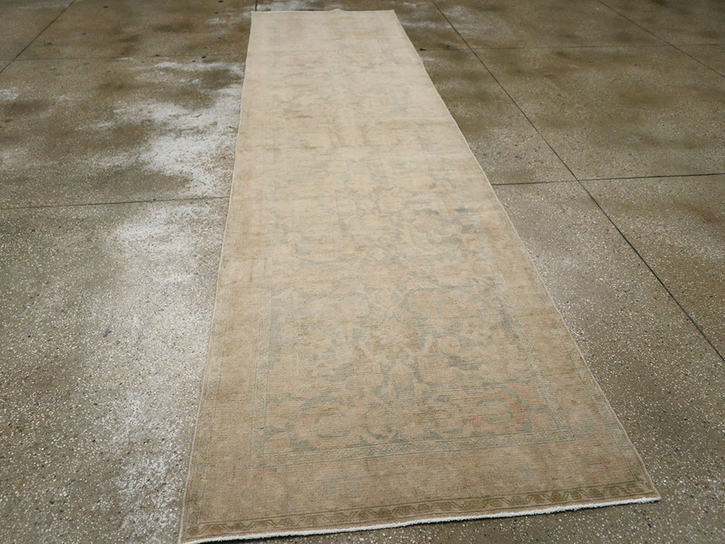 Vintage Persian Malayer Runner, No.23553 - Galerie Shabab