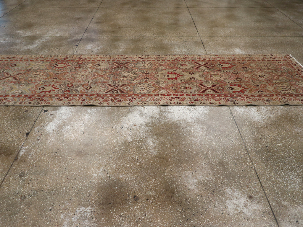 Vintage Persian Malayer Runner, No.23554 - Galerie Shabab