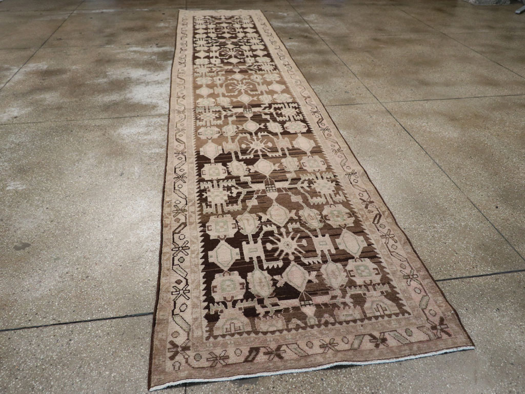 Vintage Persian Malayer Runner, No.23560 - Galerie Shabab
