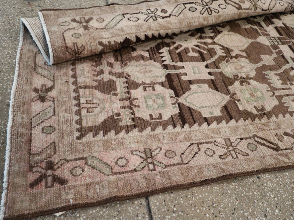 Vintage Persian Malayer Runner, No.23560 - Galerie Shabab