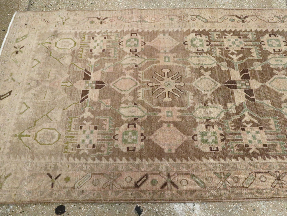 Vintage Persian Malayer Runner, No.23561 - Galerie Shabab