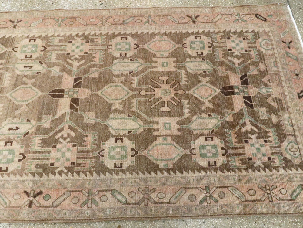 Vintage Persian Malayer Runner, No.23561 - Galerie Shabab