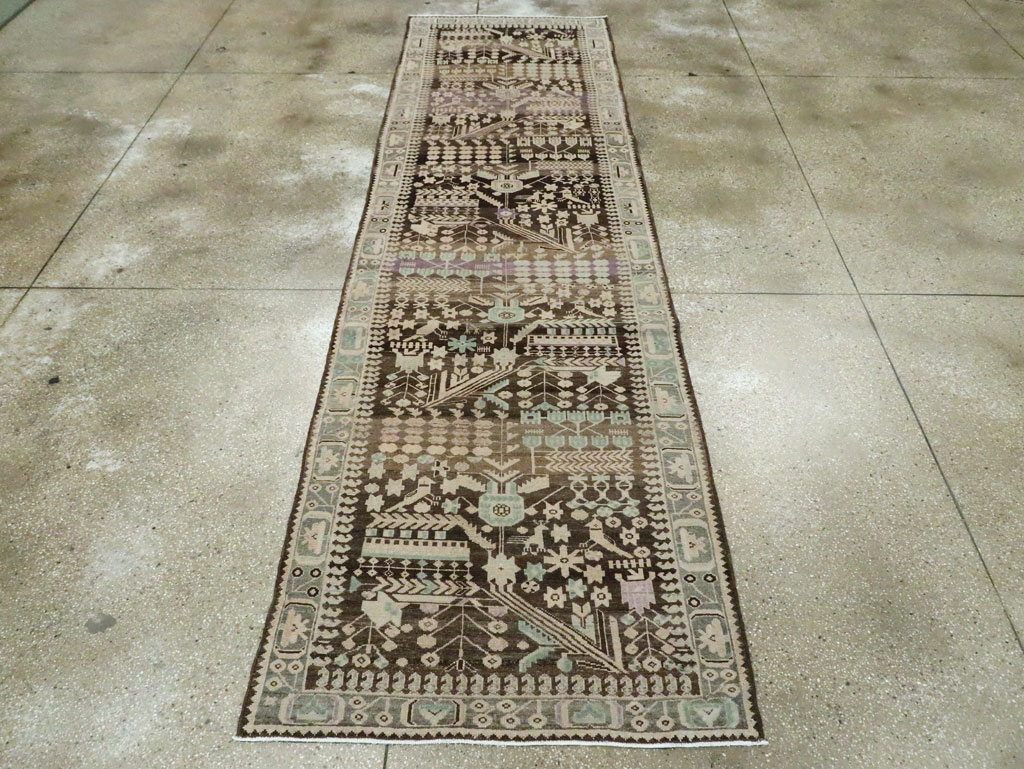 Vintage Persian Malayer Runner, No.23564 - Galerie Shabab