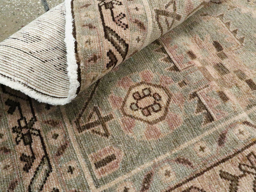 Vintage Persian Malayer Runner, No.23565 - Galerie Shabab