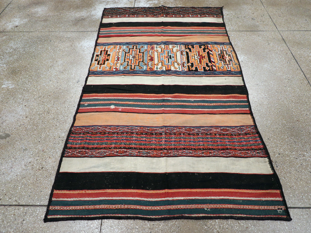 Vintage Persian Flat-weave Kilim, No.23578 - Galerie Shabab