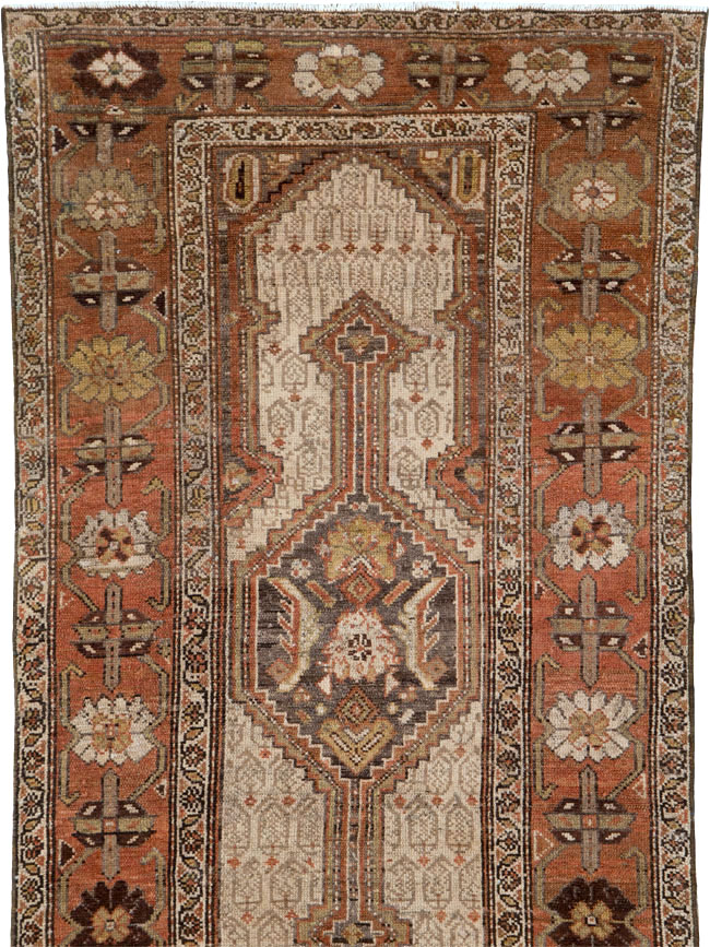 Vintage Persian Malayer Runner, No.23594 - Galerie Shabab