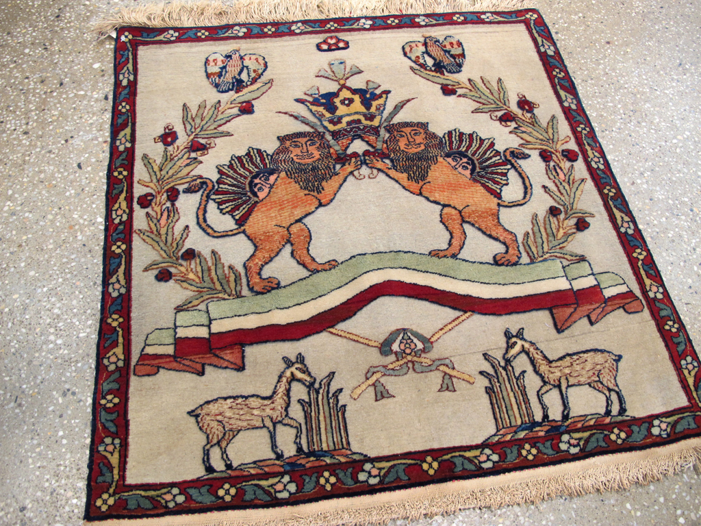 Antique Persian Dabir Kashan Pictorial Rug, No.23598 - Galerie Shabab
