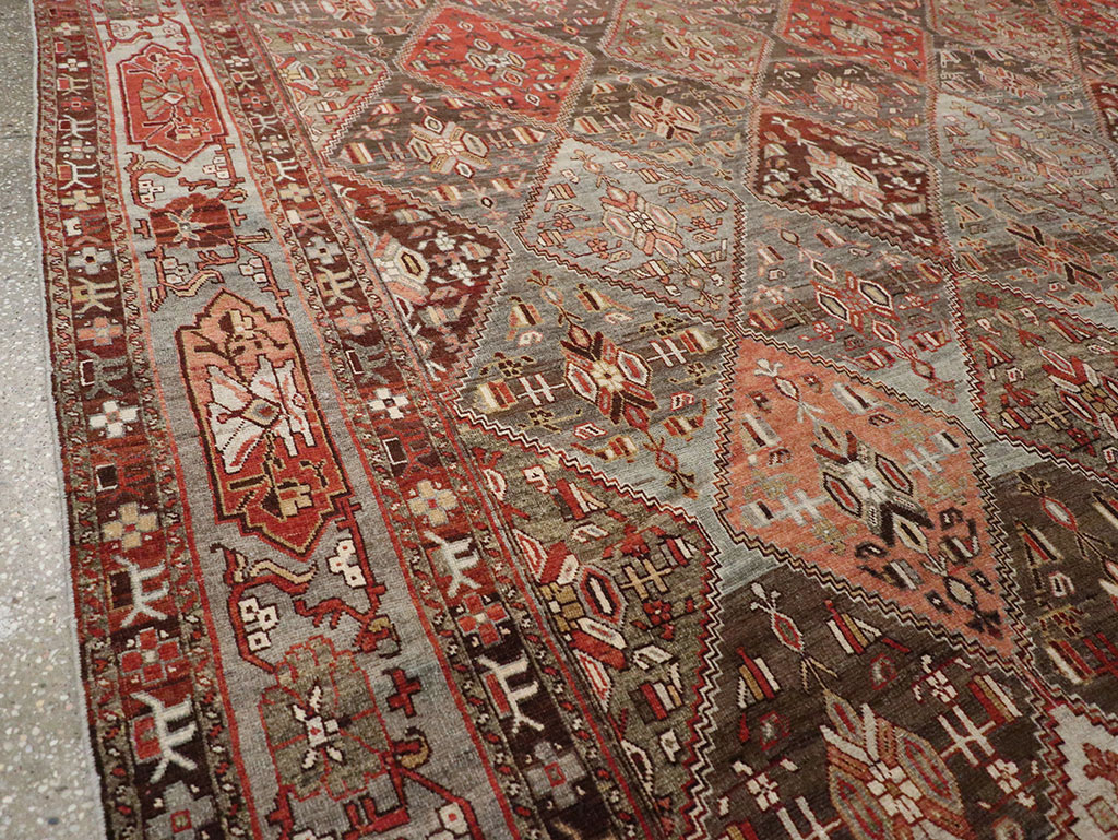 Antique Persian Afshar Carpet, No.23602 - Galerie Shabab