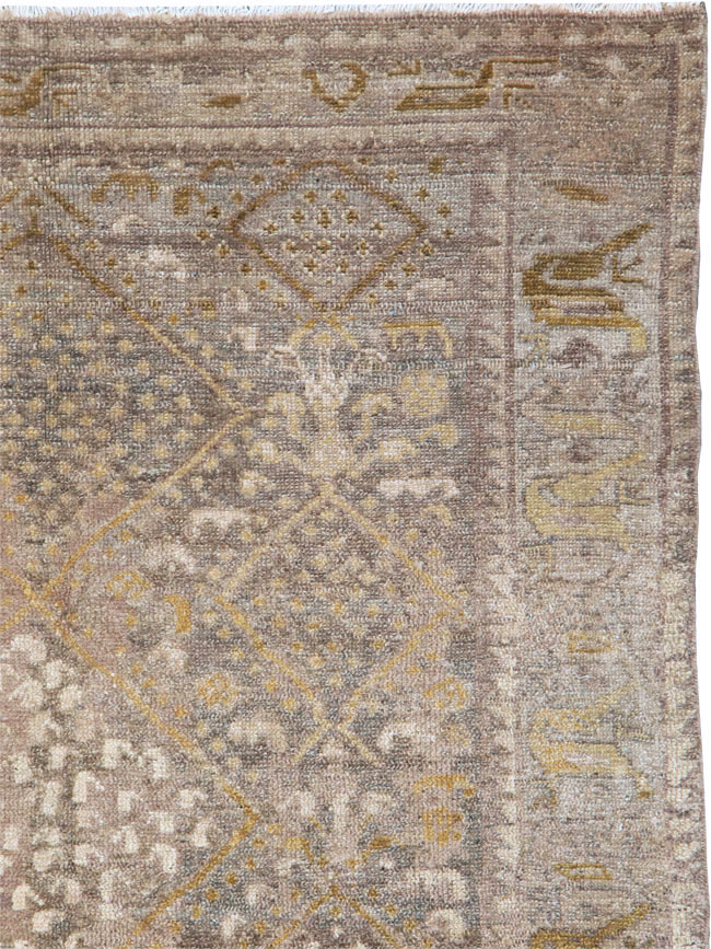 Antique Persian Kurdish Rug, No.23604 - Galerie Shabab