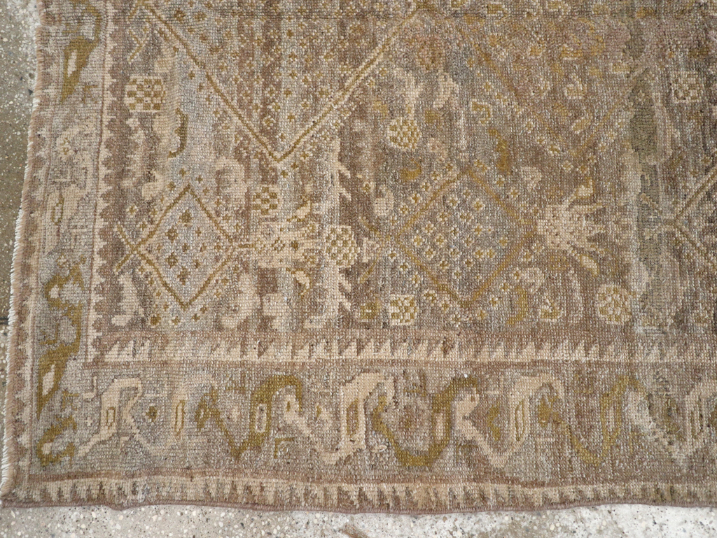 Antique Persian Kurdish Rug, No.23604 - Galerie Shabab