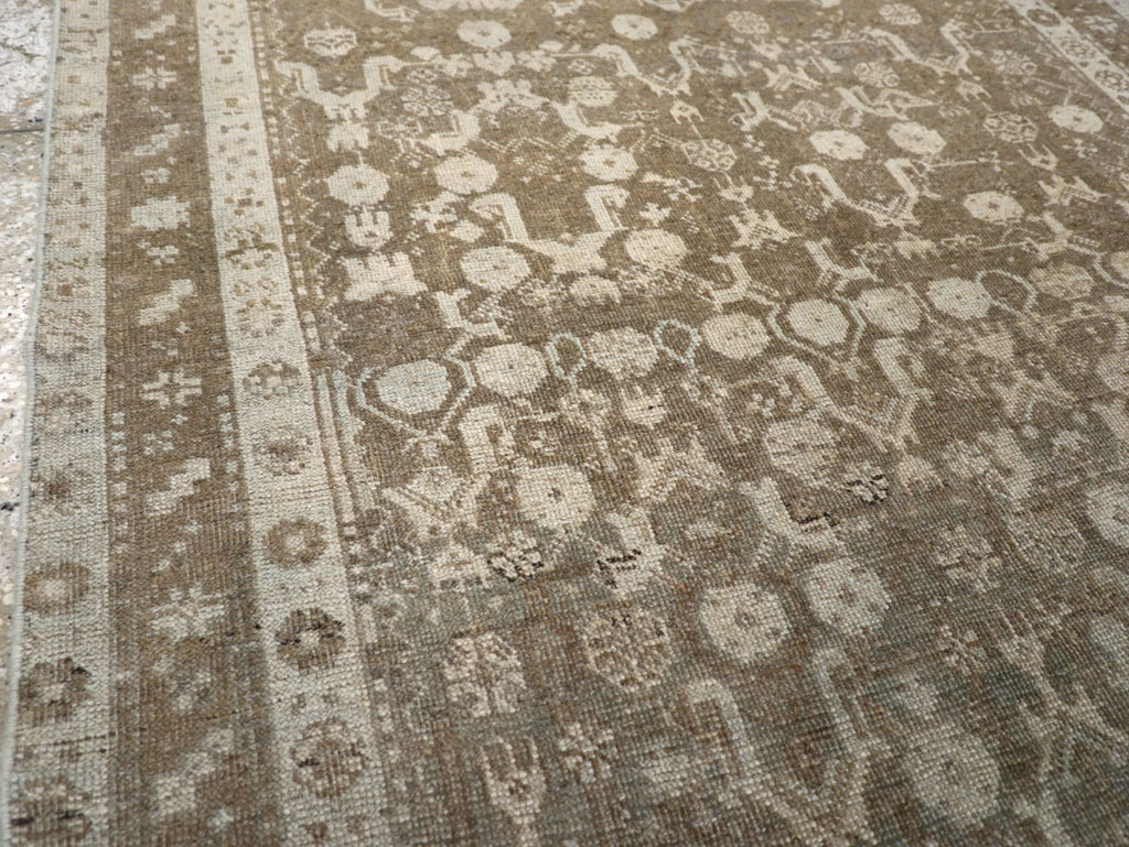 Antique Persian Bidjar Rug, No.23622 - Galerie Shabab