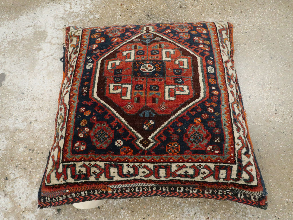 Antique Persian Northwest Bag Face Pillow, No.23640 - Galerie Shabab