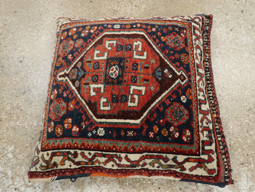 Antique Persian Northwest Bag Face Pillow, No.23640 - Galerie Shabab
