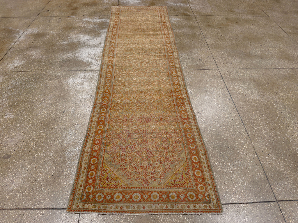 Antique Persian Malayer Runner, No.23646 - Galerie Shabab