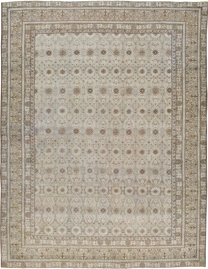 Antique Persian Tabriz Carpet, No.23647 - Galerie Shabab