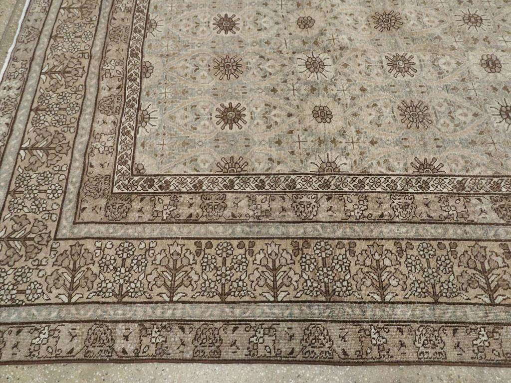 Antique Persian Tabriz Carpet, No.23647 - Galerie Shabab