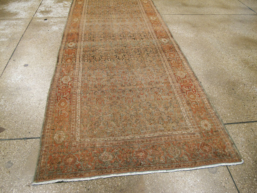 Antique Persian Senneh Malayer Runner, No.23651 - Galerie Shabab