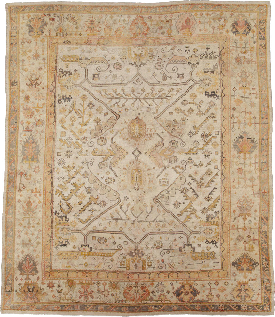 Antique Turkish Oushak Carpet, No.23653 - Galerie Shabab