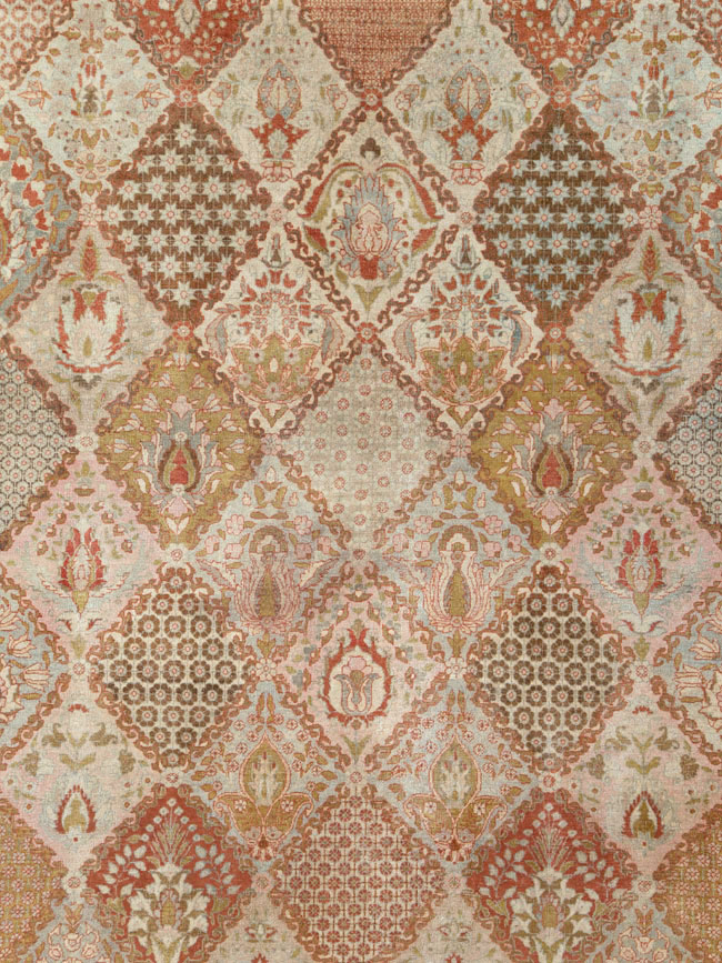 Vintage Persian Qazvin Carpet, No.23657 - Galerie Shabab