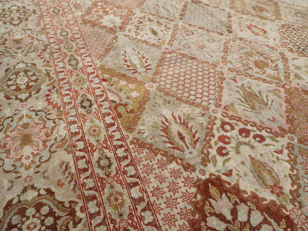 Vintage Persian Qazvin Carpet, No.23657 - Galerie Shabab