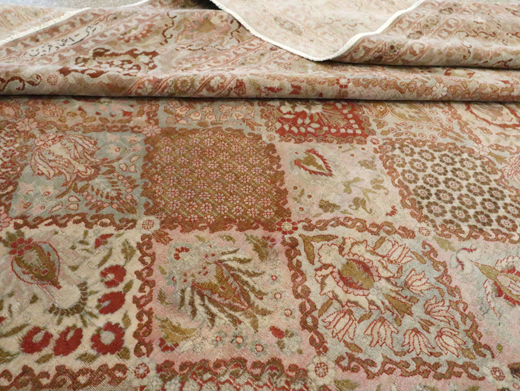 Vintage Persian Qazvin Carpet, No.23657 - Galerie Shabab